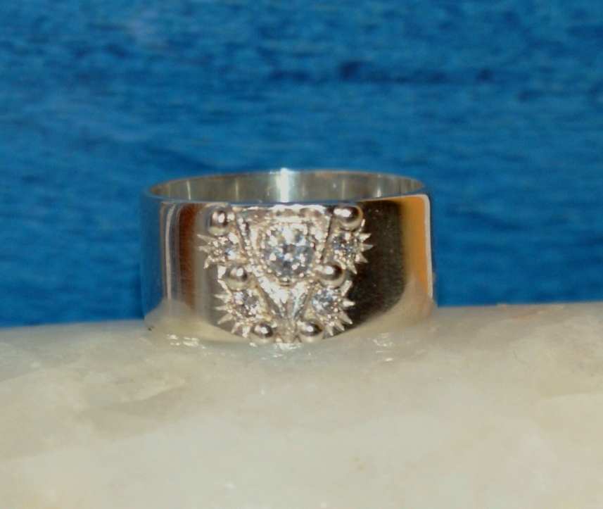 Original wedding ring.Brilliant technique,handmade.Author's jewelry.