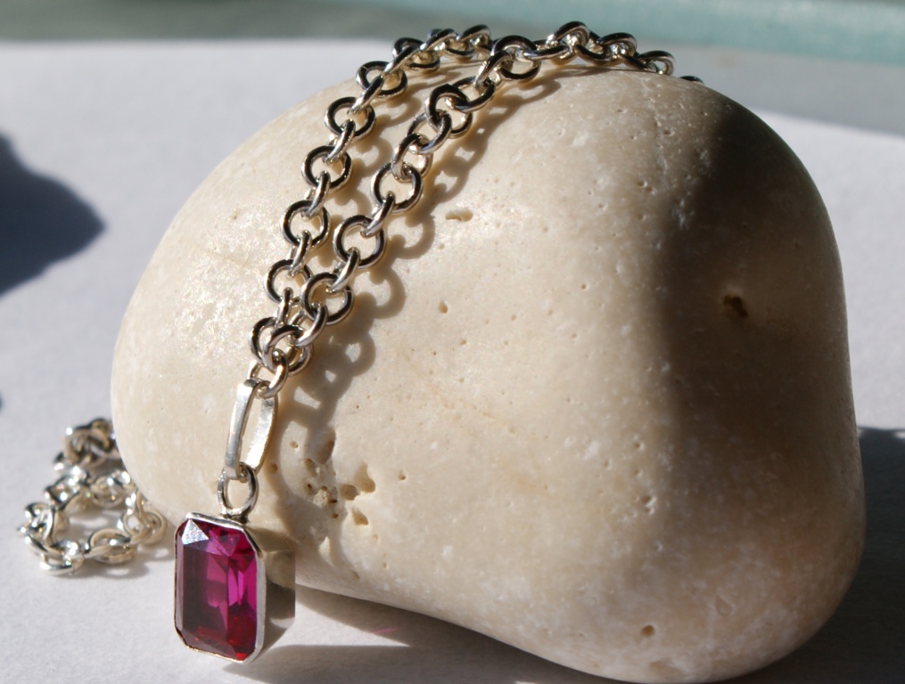 Silver jewellery handmade.Anklet with pendant.