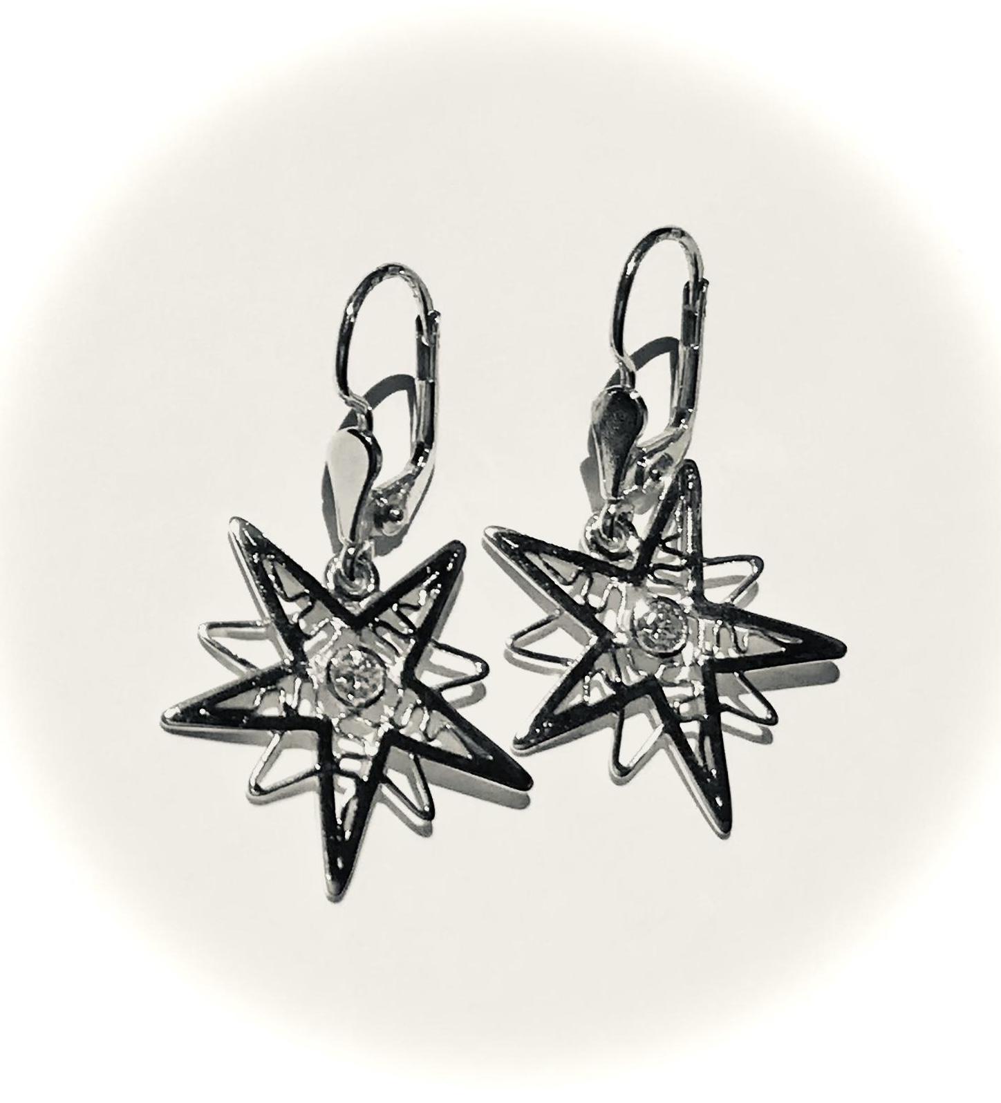 Diamond earrings.Gold 14 karat.Diamantove nausnice,cz.